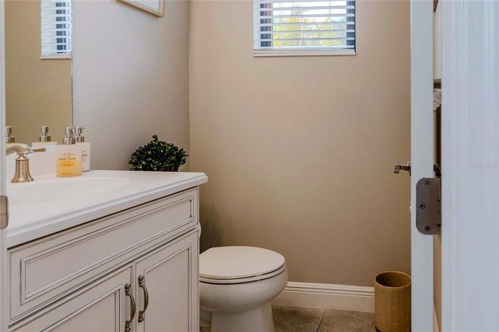 For Rent: $3,500 (3 beds, 2 baths, 2312 Square Feet)