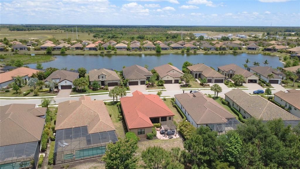 For Rent: $3,500 (3 beds, 2 baths, 2312 Square Feet)