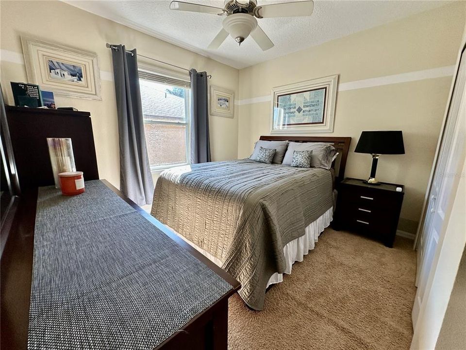 For Sale: $305,900 (4 beds, 2 baths, 1983 Square Feet)
