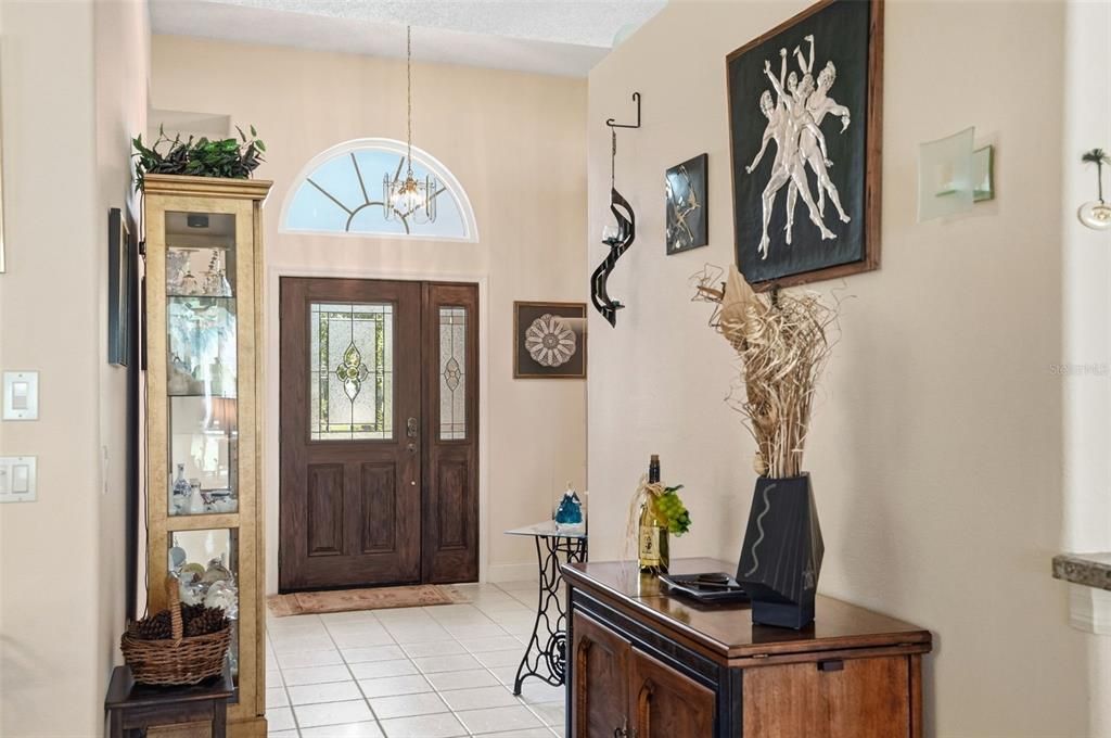 En Venta: $450,000 (3 camas, 2 baños, 2098 Pies cuadrados)