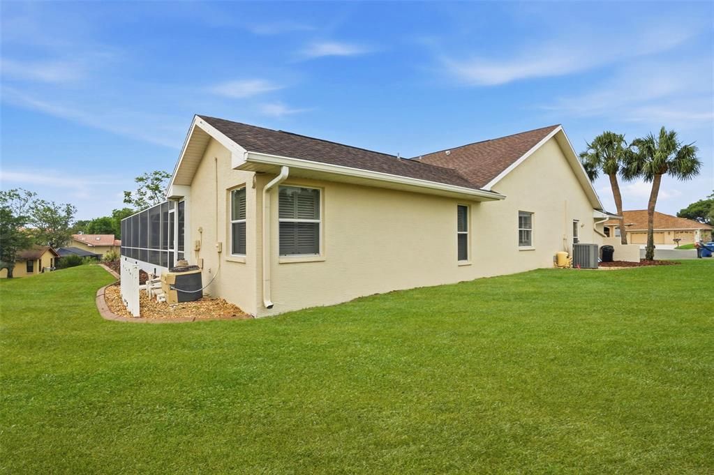 Active With Contract: $320,000 (3 beds, 2 baths, 1941 Square Feet)