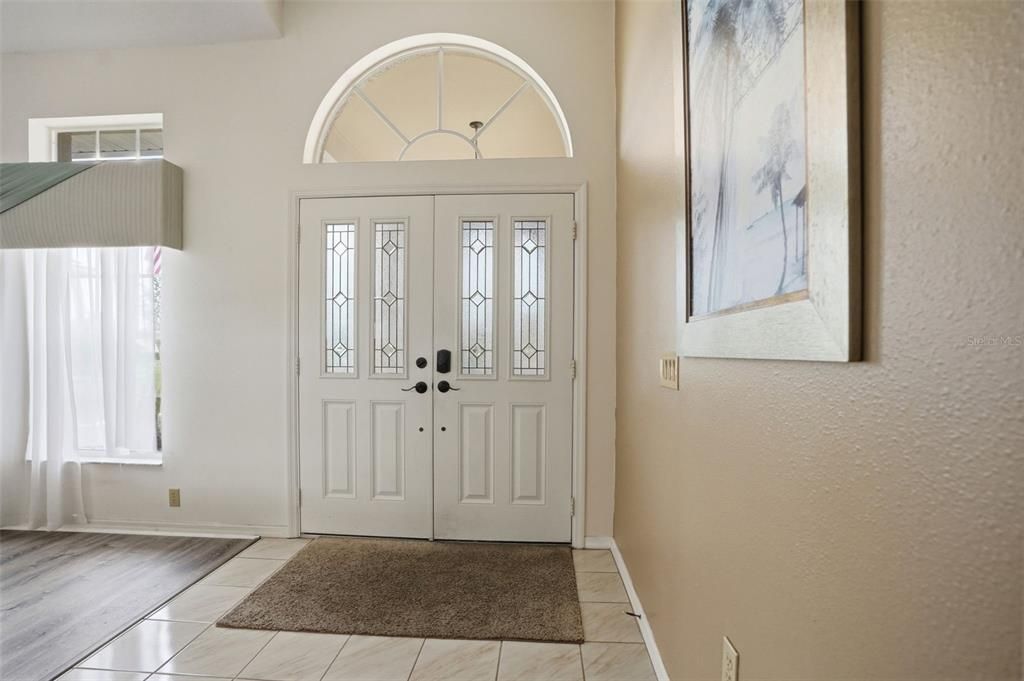 Active With Contract: $320,000 (3 beds, 2 baths, 1941 Square Feet)