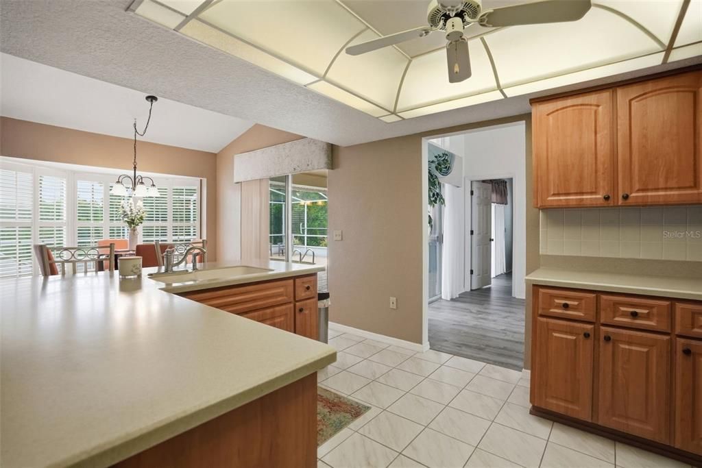 Active With Contract: $320,000 (3 beds, 2 baths, 1941 Square Feet)