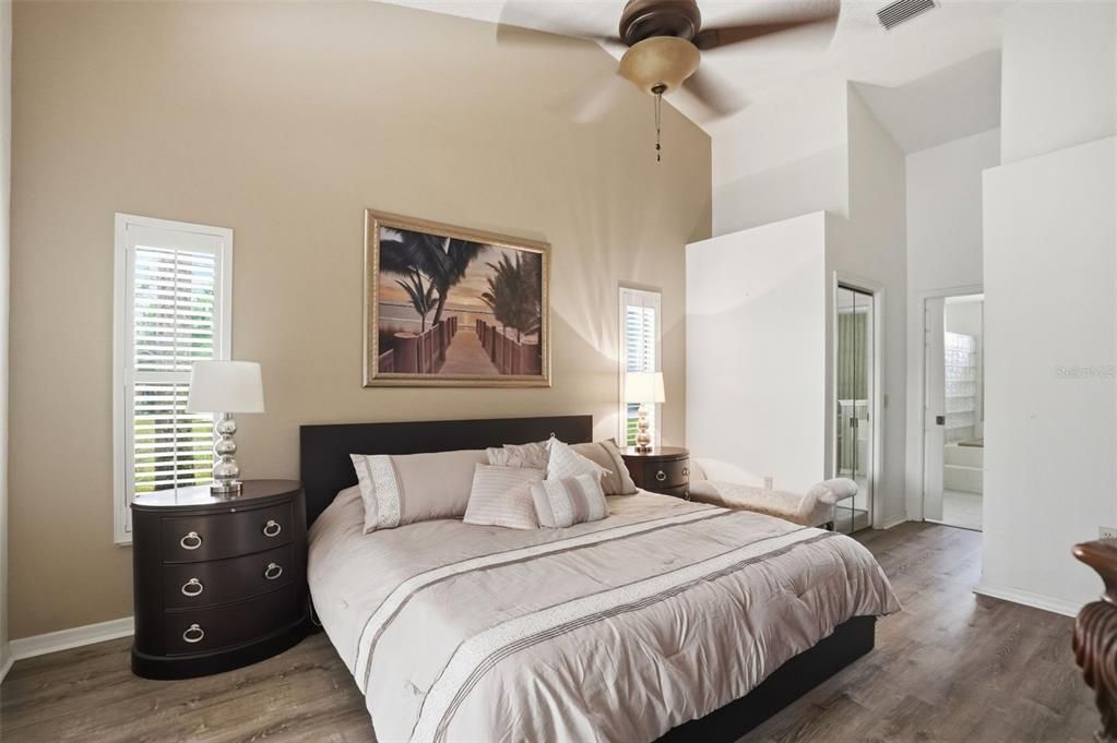 Active With Contract: $320,000 (3 beds, 2 baths, 1941 Square Feet)