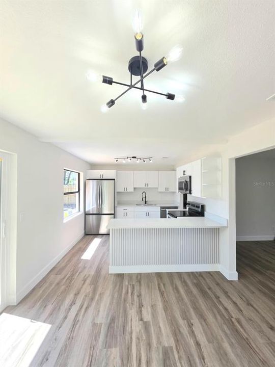 Activo con contrato: $258,000 (3 camas, 2 baños, 1100 Pies cuadrados)