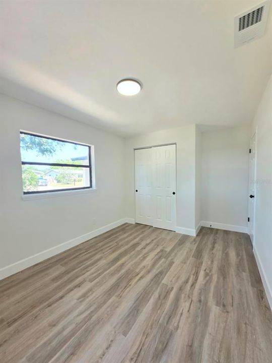 Activo con contrato: $258,000 (3 camas, 2 baños, 1100 Pies cuadrados)