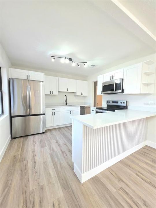 Activo con contrato: $258,000 (3 camas, 2 baños, 1100 Pies cuadrados)