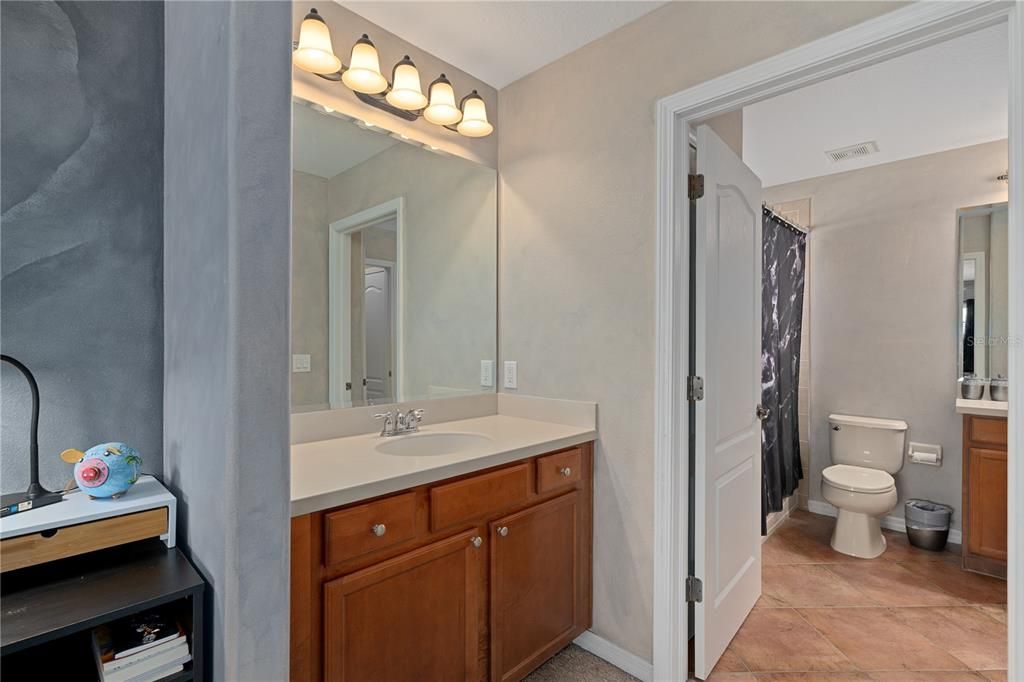 Active With Contract: $585,000 (4 beds, 3 baths, 3440 Square Feet)