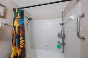 На продажу: $202,500 (2 спален, 2 ванн, 1280 Квадратных фут)
