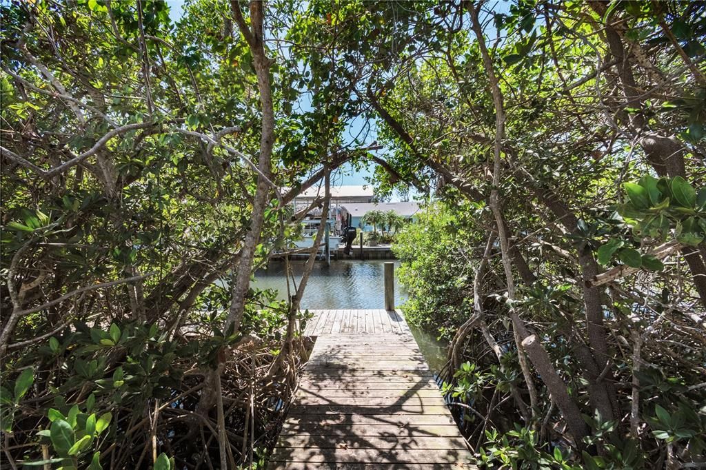 For Sale: $625,000 (3 beds, 2 baths, 1530 Square Feet)