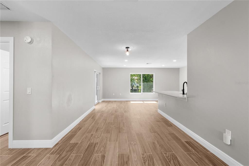 For Sale: $625,000 (3 beds, 2 baths, 1530 Square Feet)