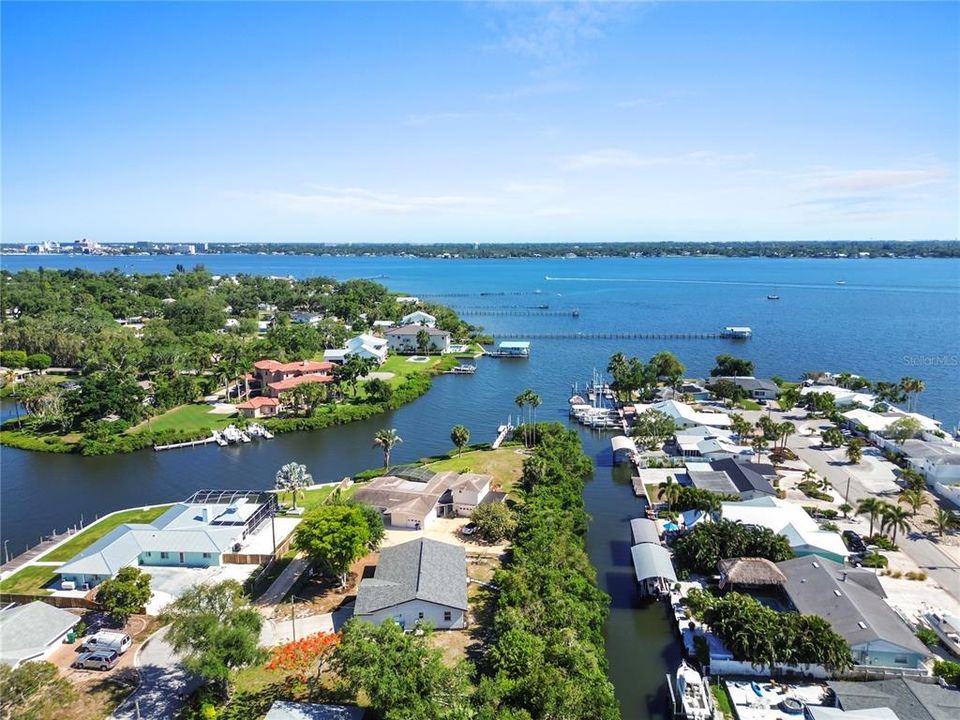For Sale: $625,000 (3 beds, 2 baths, 1530 Square Feet)
