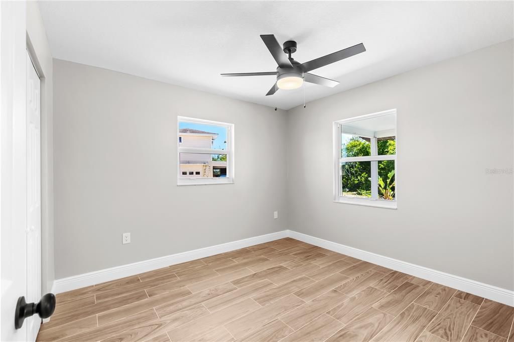 For Sale: $625,000 (3 beds, 2 baths, 1530 Square Feet)