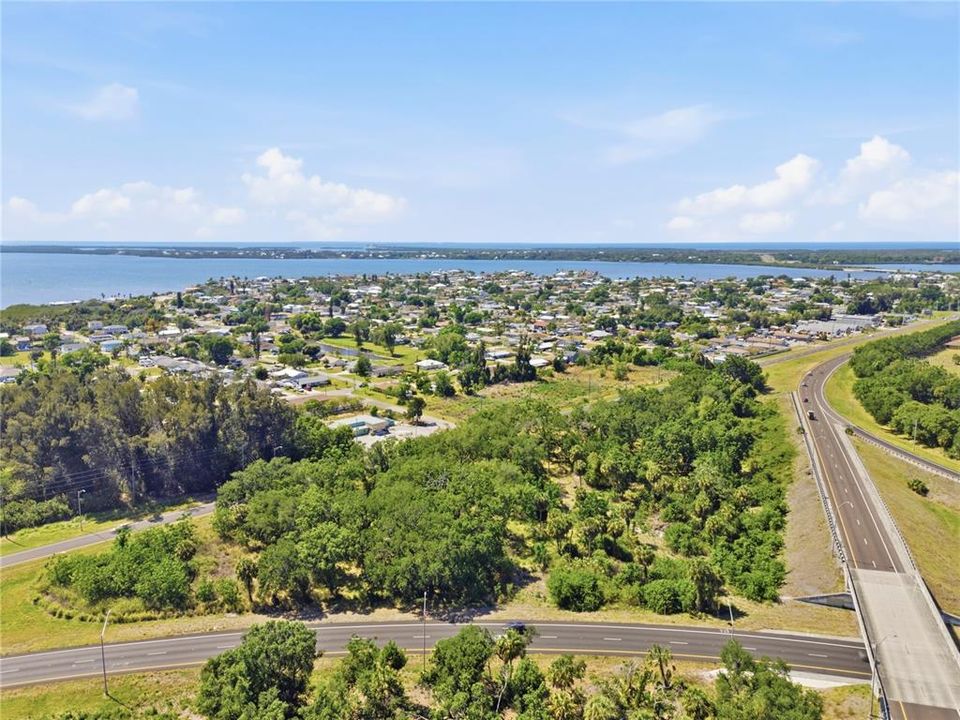 For Sale: $1,300,000 (4.12 acres)