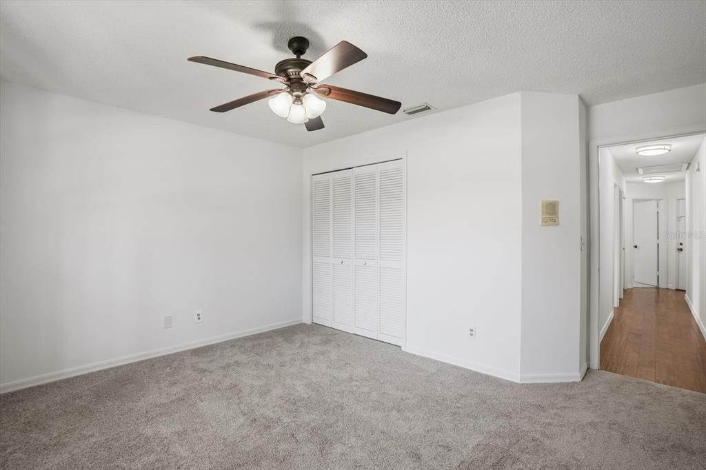 For Sale: $475,000 (4 beds, 2 baths, 1812 Square Feet)