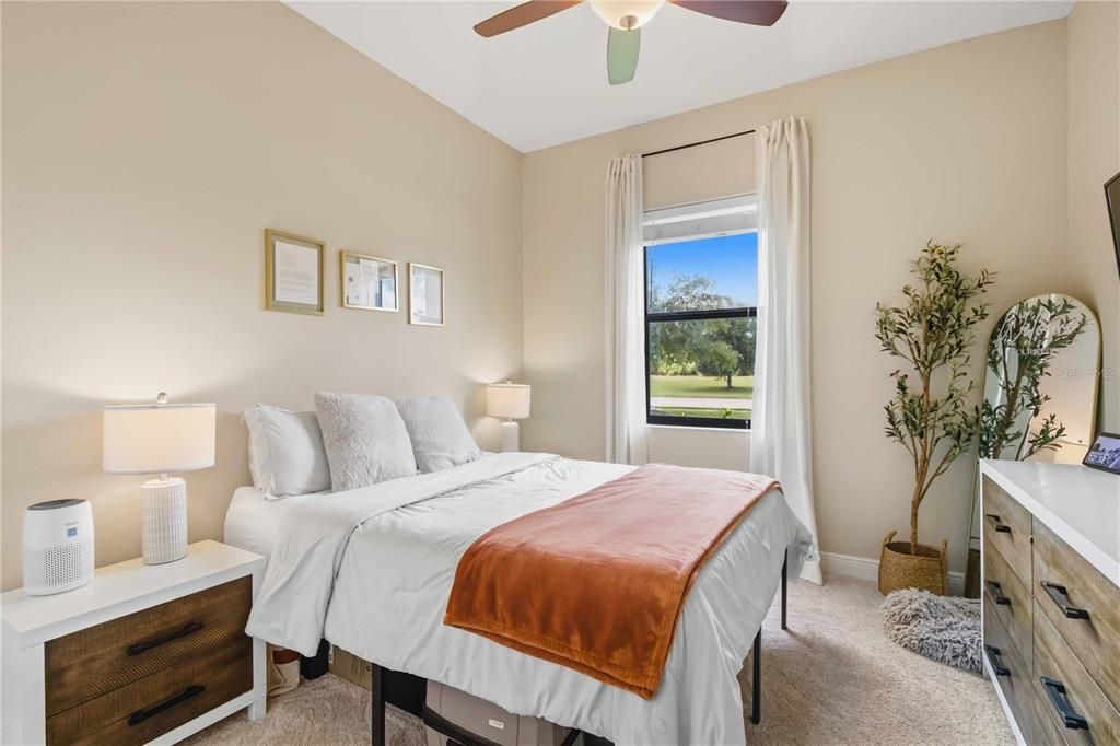 Activo con contrato: $849,000 (4 camas, 3 baños, 3182 Pies cuadrados)