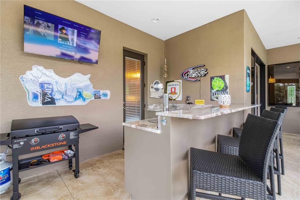 Activo con contrato: $849,000 (4 camas, 3 baños, 3182 Pies cuadrados)