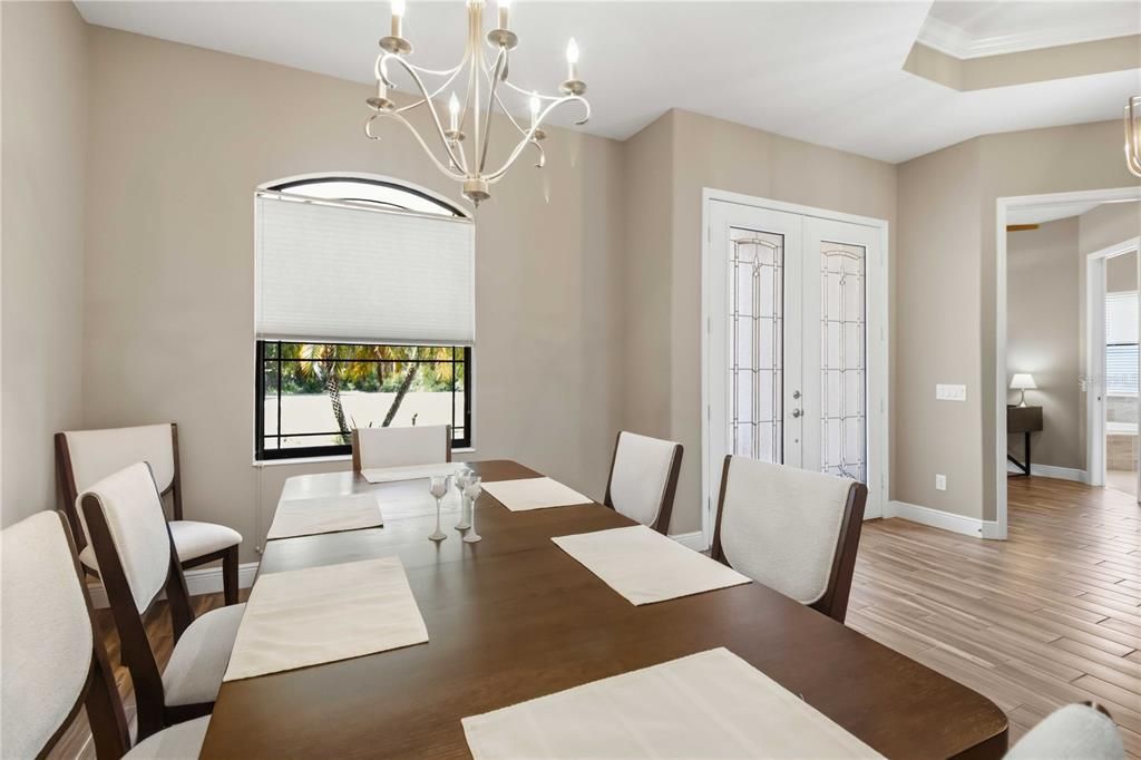Activo con contrato: $849,000 (4 camas, 3 baños, 3182 Pies cuadrados)