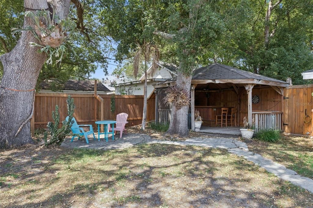 На продажу: $425,000 (3 спален, 2 ванн, 1620 Квадратных фут)