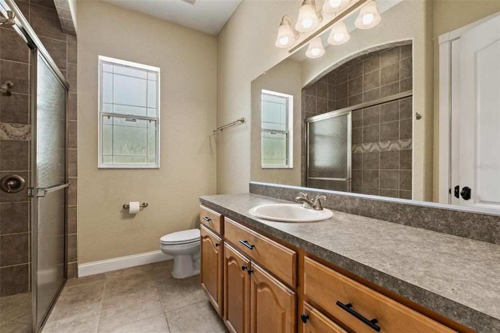 For Sale: $499,500 (3 beds, 2 baths, 3264 Square Feet)