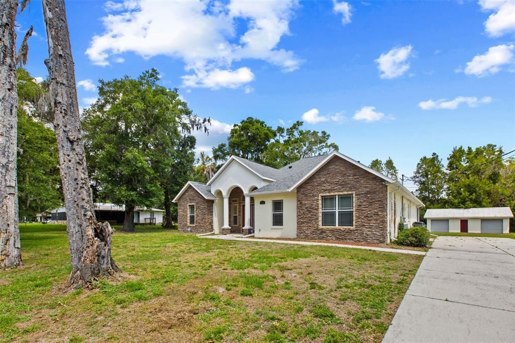 For Sale: $499,500 (3 beds, 2 baths, 3264 Square Feet)