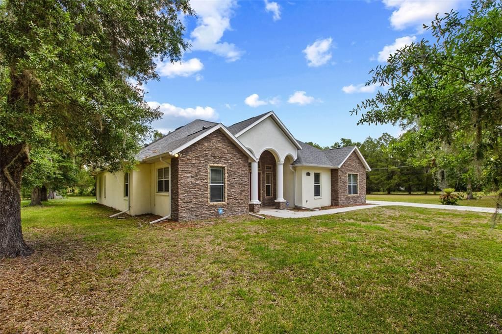 For Sale: $499,500 (3 beds, 2 baths, 3264 Square Feet)
