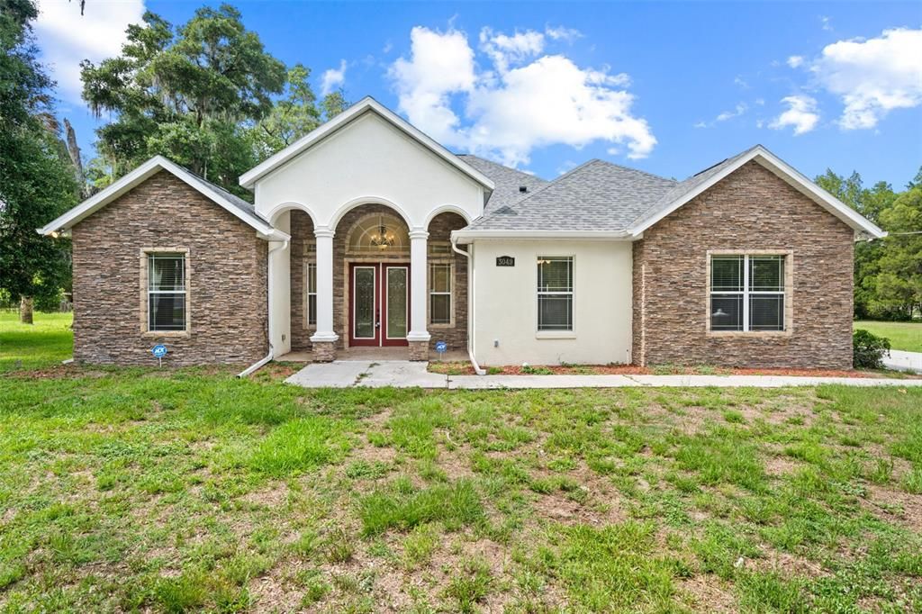 For Sale: $499,500 (3 beds, 2 baths, 3264 Square Feet)
