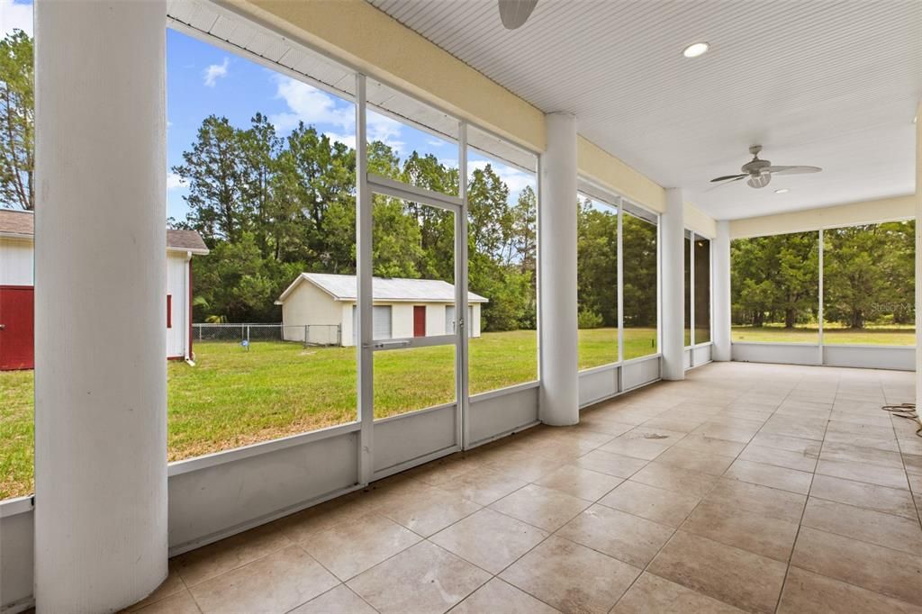 For Sale: $499,500 (3 beds, 2 baths, 3264 Square Feet)