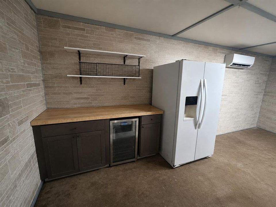 En Venta: $450,000 (4 camas, 3 baños, 2713 Pies cuadrados)