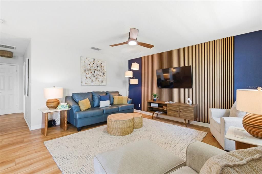 В аренду: $3,500 (2 спален, 2 ванн, 1018 Квадратных фут)