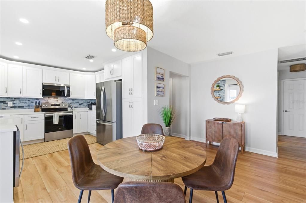 В аренду: $3,500 (2 спален, 2 ванн, 1018 Квадратных фут)