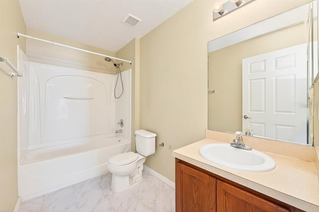 For Sale: $465,000 (3 beds, 2 baths, 1624 Square Feet)