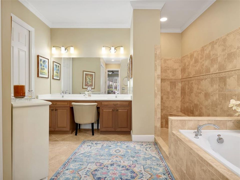 For Sale: $650,000 (2 beds, 2 baths, 2138 Square Feet)