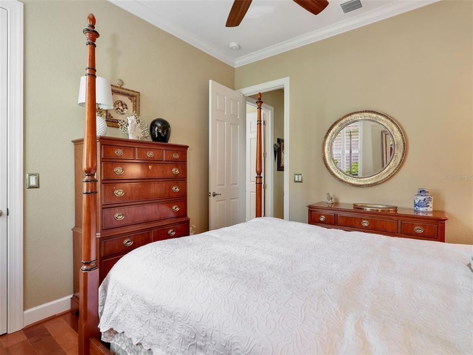 For Sale: $650,000 (2 beds, 2 baths, 2138 Square Feet)