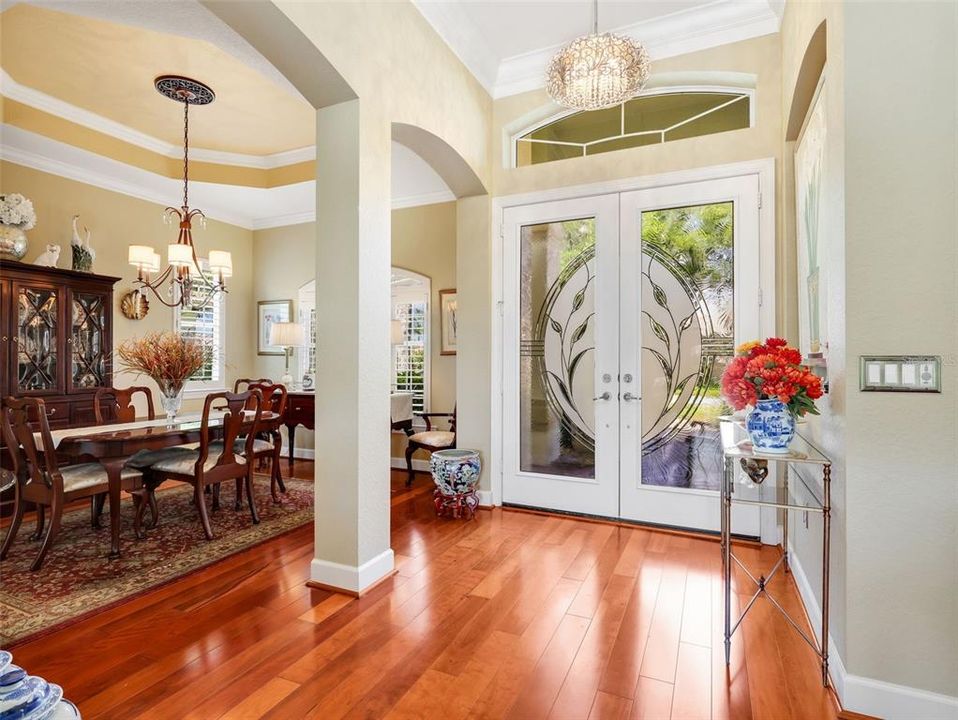 For Sale: $650,000 (2 beds, 2 baths, 2138 Square Feet)