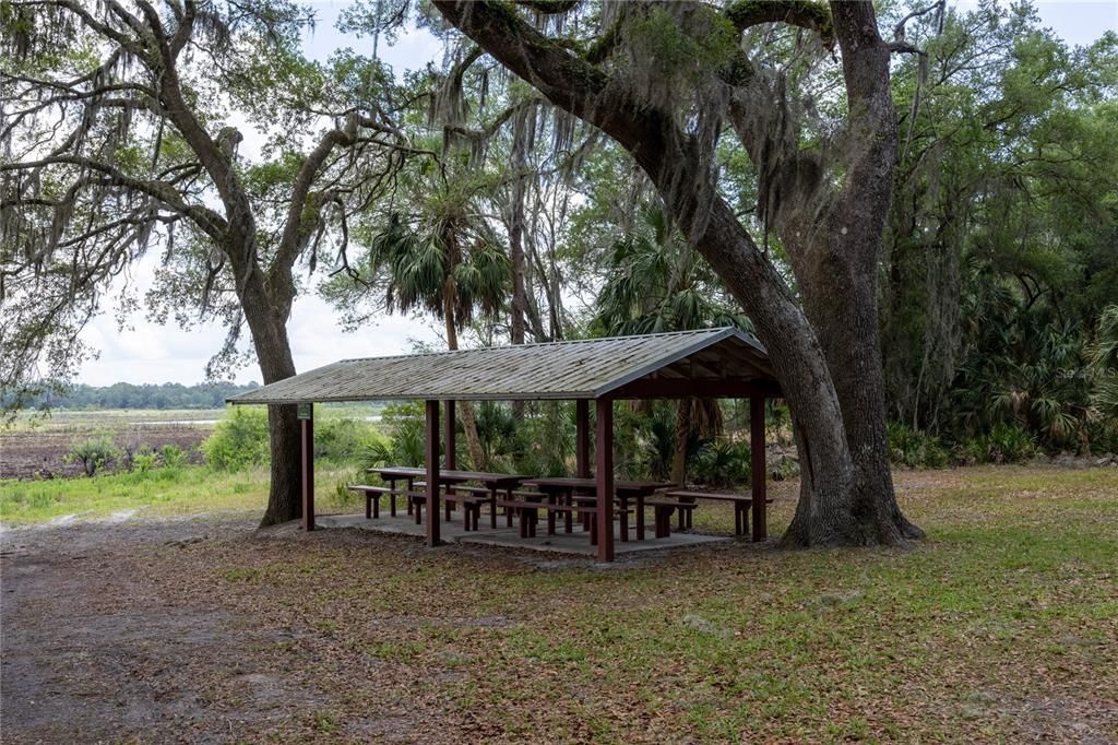 For Sale: $237,500 (3 beds, 2 baths, 1056 Square Feet)
