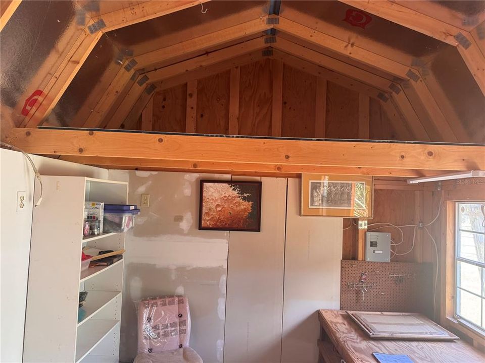 For Sale: $295,000 (2 beds, 1 baths, 800 Square Feet)