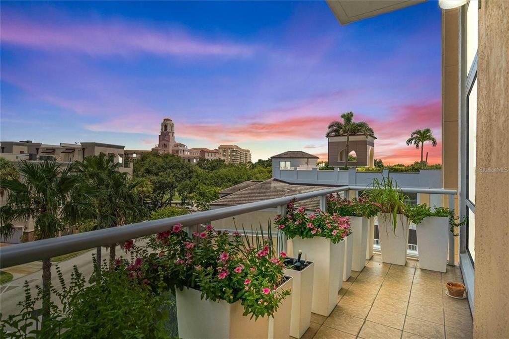 For Sale: $1,749,000 (2 beds, 2 baths, 2265 Square Feet)