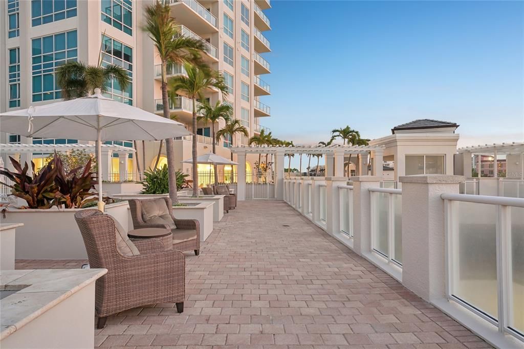 For Sale: $1,749,000 (2 beds, 2 baths, 2265 Square Feet)