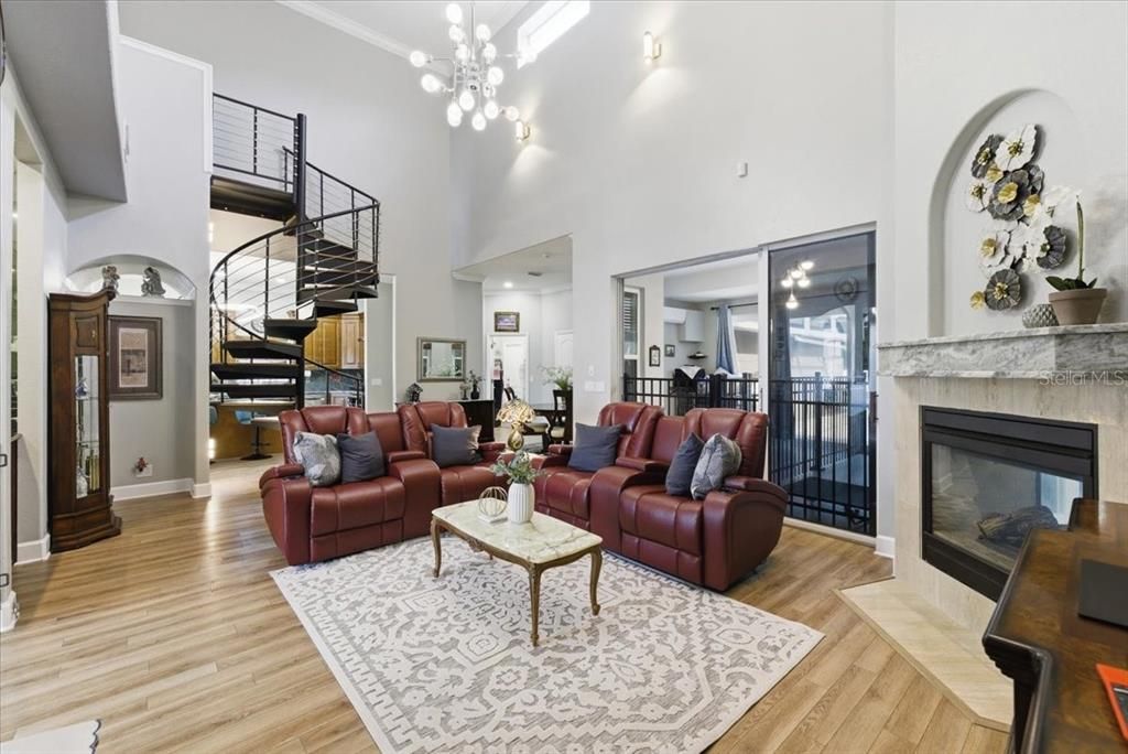 En Venta: $950,000 (4 camas, 3 baños, 3484 Pies cuadrados)