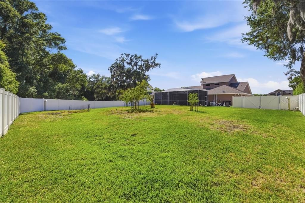 En Venta: $950,000 (4 camas, 3 baños, 3484 Pies cuadrados)