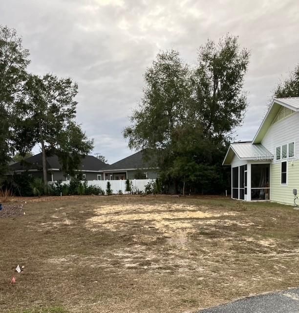 待售: $125,000 (0.08 acres)