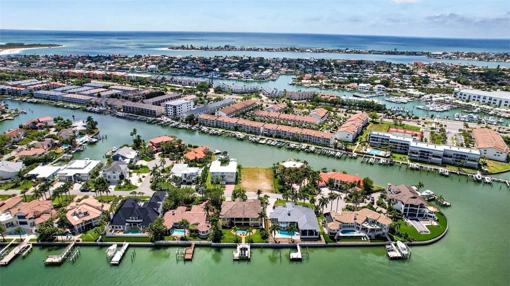For Sale: $1,650,000 (0.26 acres)