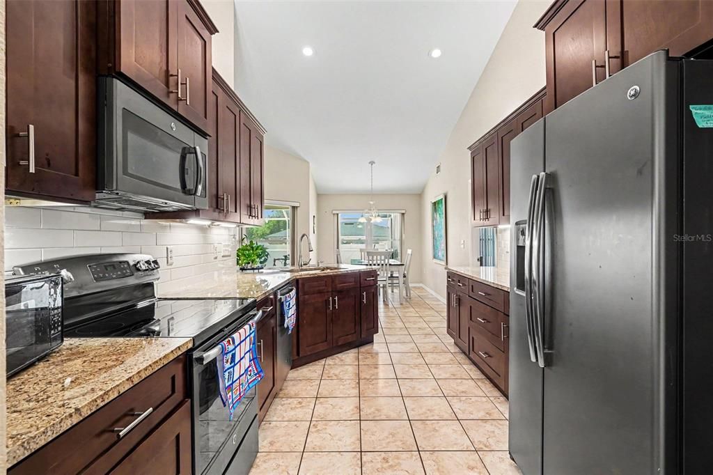 For Sale: $399,900 (3 beds, 2 baths, 1868 Square Feet)