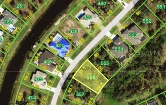 На продажу: $49,900 (0.22 acres)