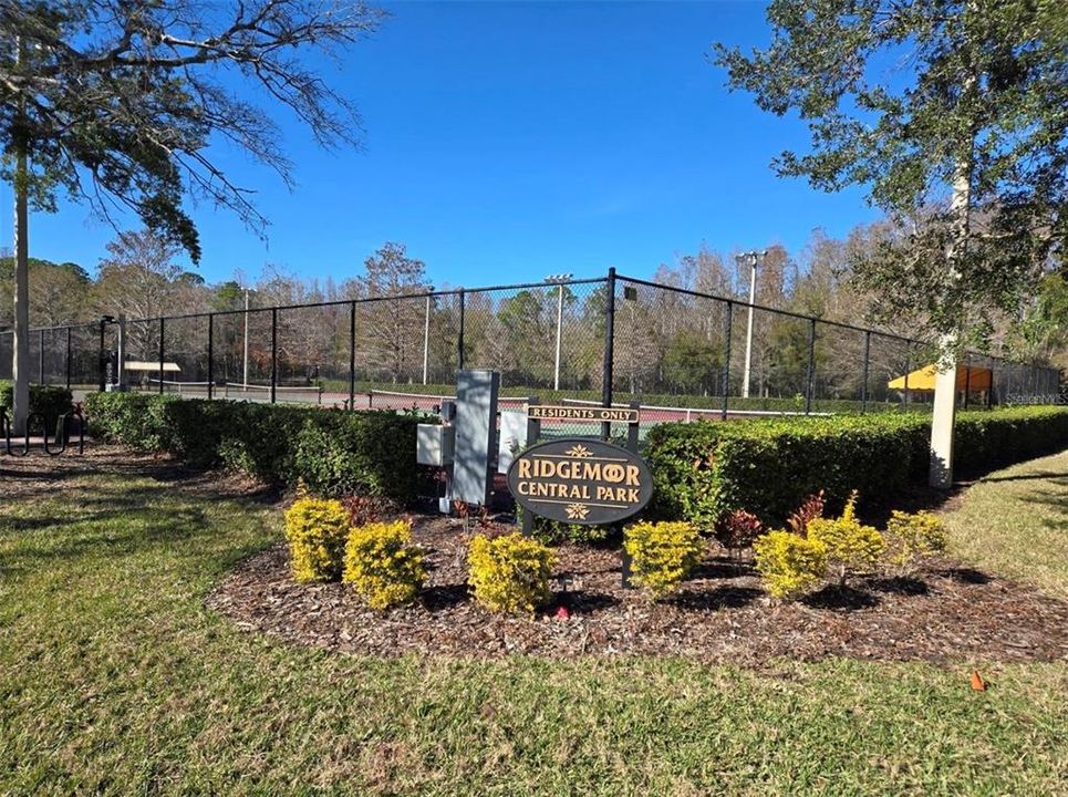 For Sale: $416,000 (2 beds, 2 baths, 1659 Square Feet)