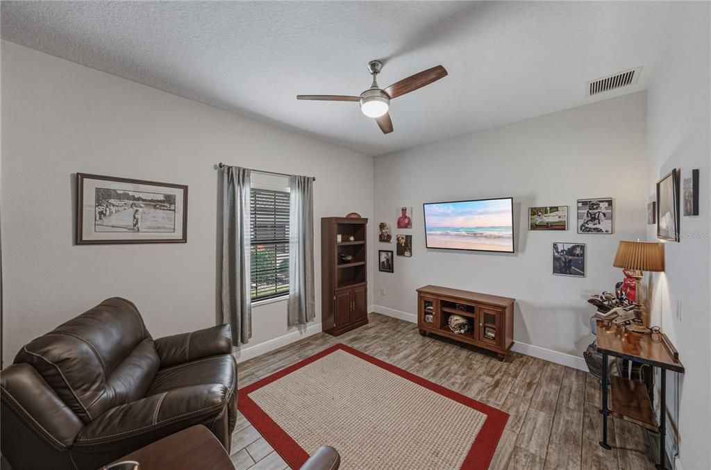 For Sale: $919,000 (3 beds, 3 baths, 2544 Square Feet)