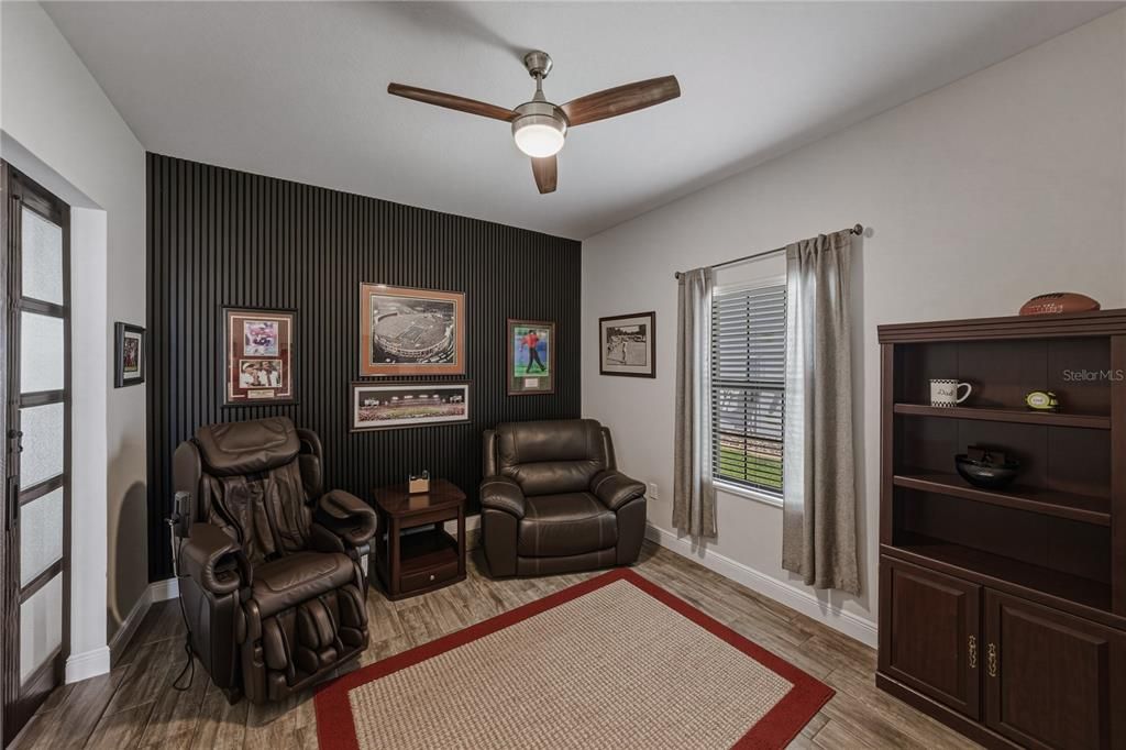 For Sale: $919,000 (3 beds, 3 baths, 2544 Square Feet)