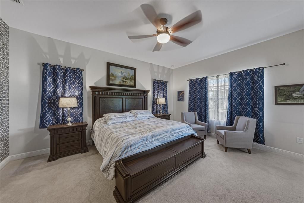 For Sale: $919,000 (3 beds, 3 baths, 2544 Square Feet)