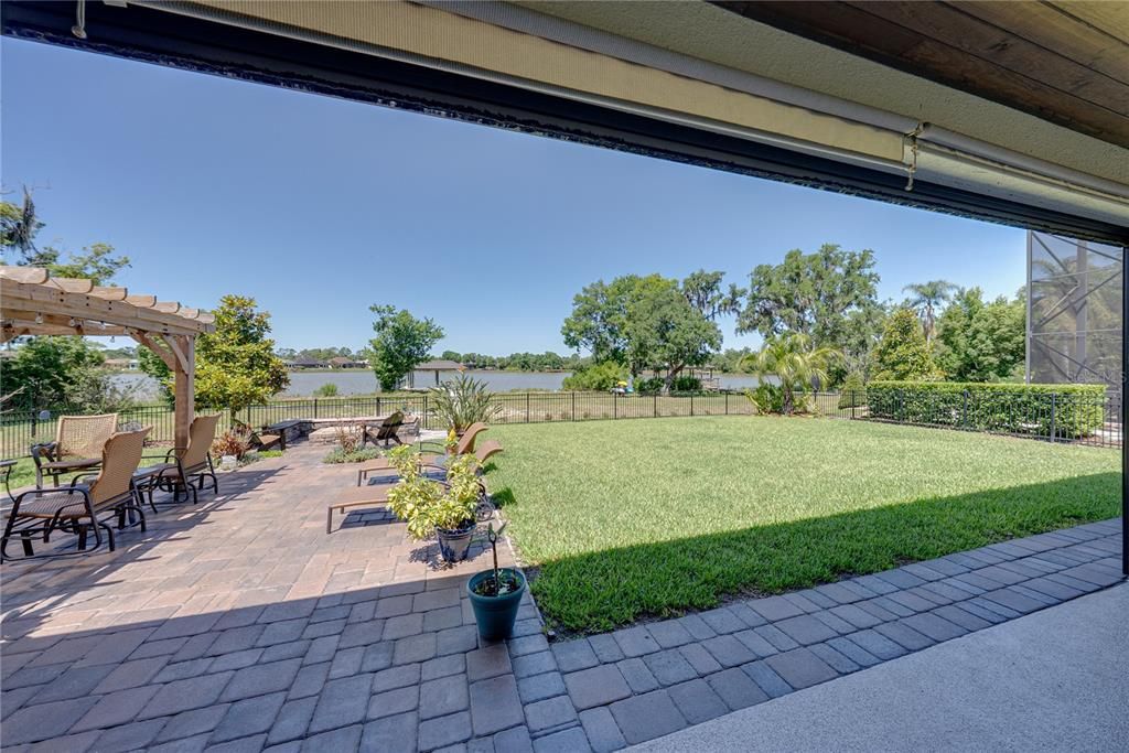 For Sale: $919,000 (3 beds, 3 baths, 2544 Square Feet)